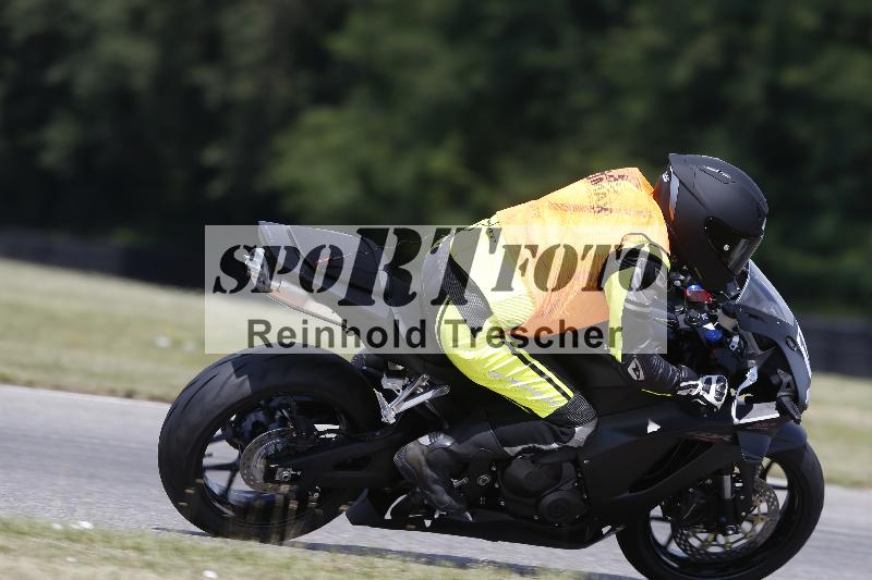 Archiv-2025/29 21.06.2025 PROMAX ADR/Gruppe gruen/backside